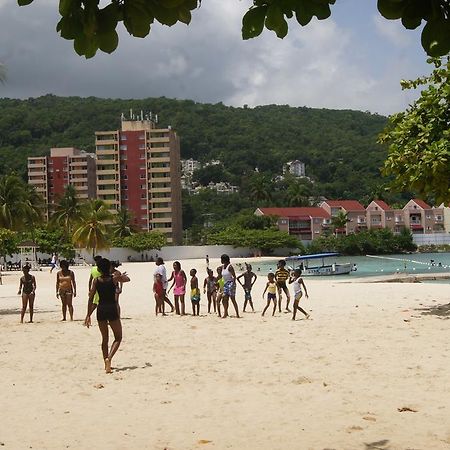 Alva Mae Appartement Ocho Rios Buitenkant foto