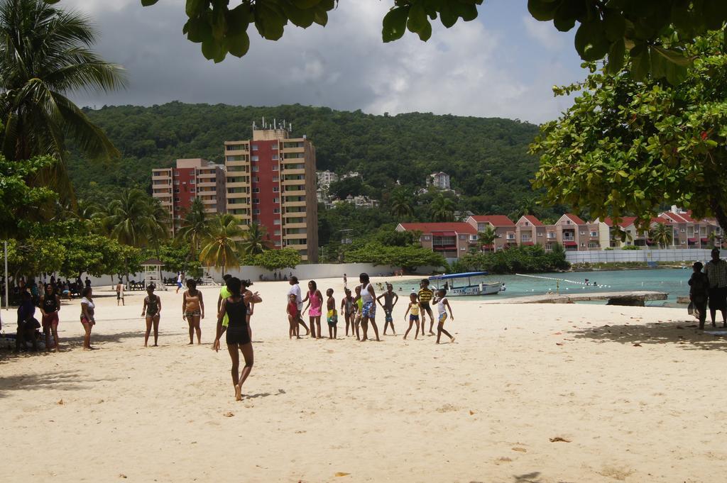 Alva Mae Appartement Ocho Rios Buitenkant foto